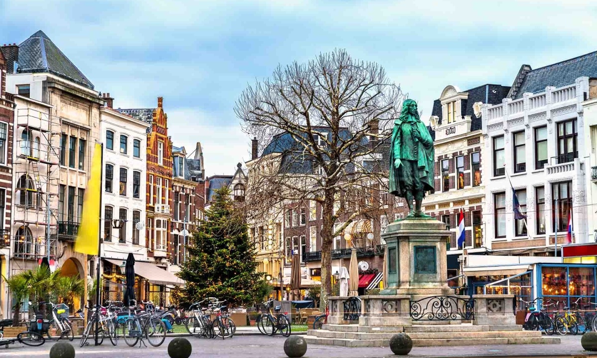 Making a higher return by investing in the transformations of office buildings (CRE)